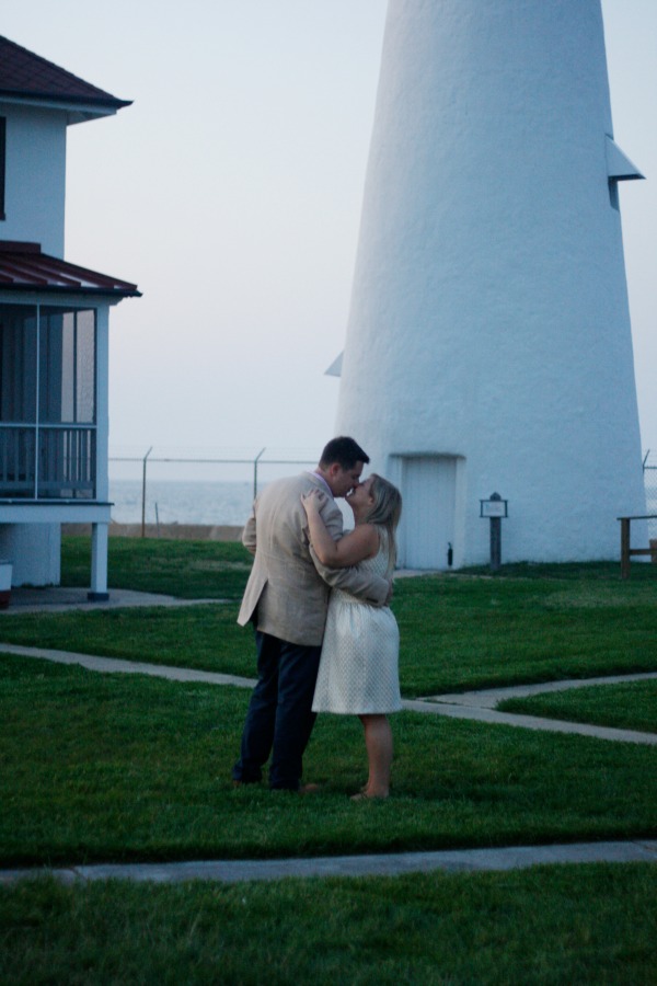 lighthouse kiss