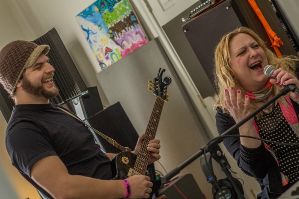 Simple Tenants at Leaning House Records