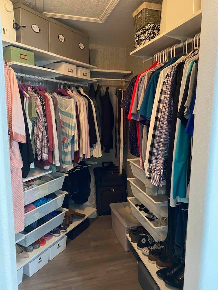 IKEA Walk-In Closets: With or Without Doors?